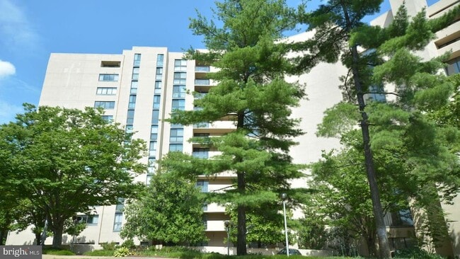 Photo - 1101 S Arlington Ridge Rd Unit 509