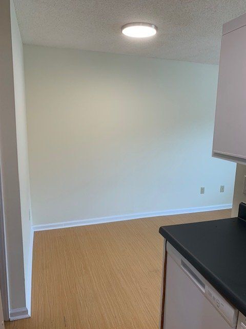 Photo - 2004 Tower Pl Unit A