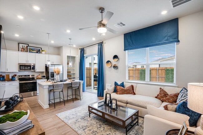 Yardly Elm apartments — community photo