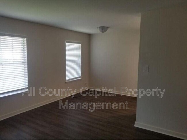 Photo - 3415 Willowrun Dr Unidad C