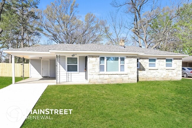 Building Photo - 3653 Elm Park Rd