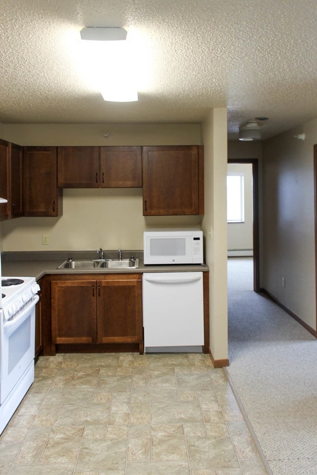 Photo - River West Apartments