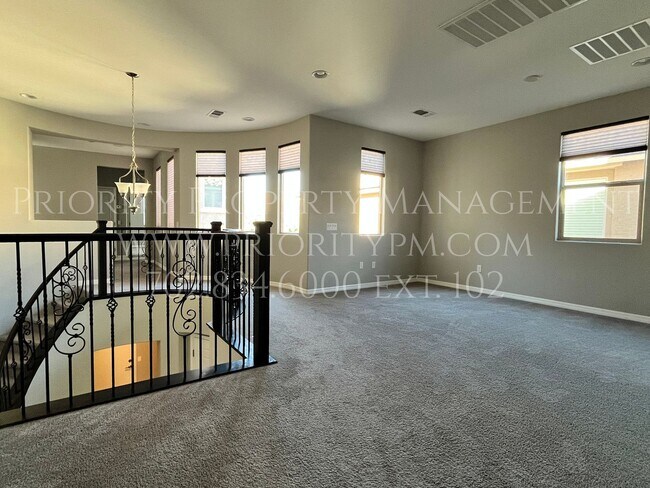 Photo - ~~Stunning SW Beauty! 4 Bedroom ~ 3.5 Bath + Bonus Room! 3500+ Sq. Ft