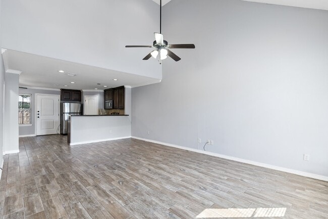 Photo - 5BR/4BA Home Near Texas A&M – Pre-Leasing ...