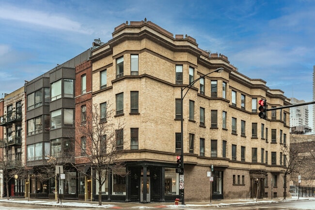 Building Photo - 501 N Wells St Unit 2W