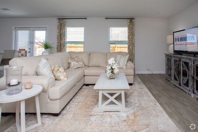 Lismore-3BR,2BA-1568SF
