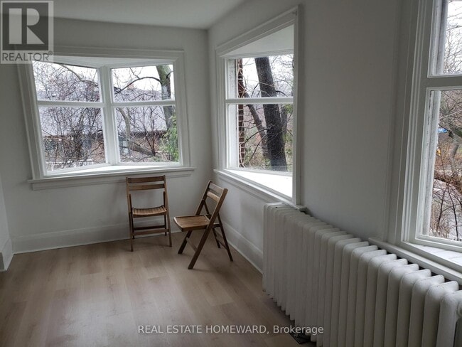 Photo - 435 Parkside Dr Unit 2A