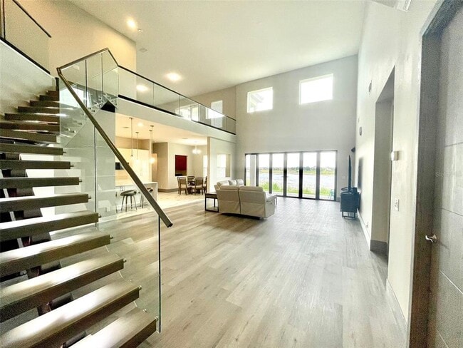 7759 Green Mountain Way