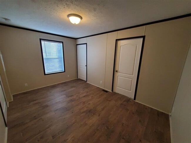 Photo - 11 Sparrow Hill Dr