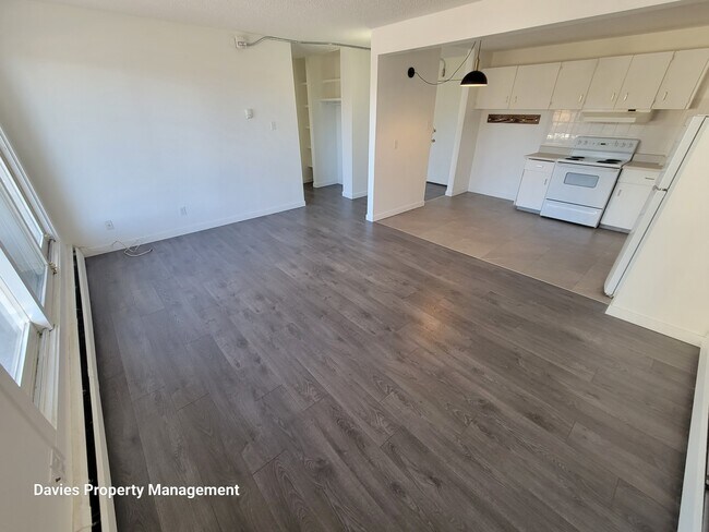 Photo - 8604 Gateway Blvd NW