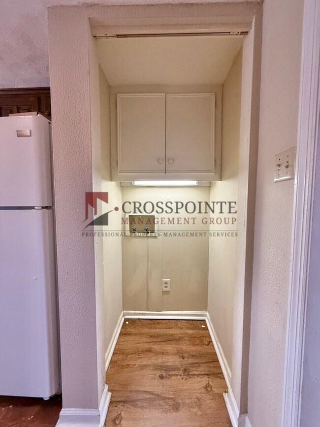 Photo - Delmar Dr. 2510/2512 Unit 2510 Delmar Dr.