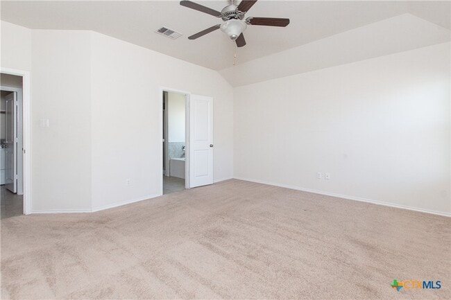 Building Photo - 3903 Endicott Dr