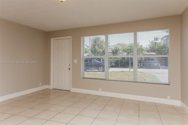 Photo - 1425 NE 29th St