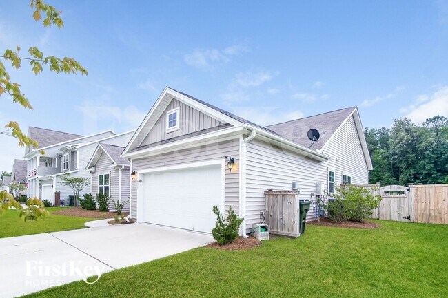 Photo - 631 Woolum Dr