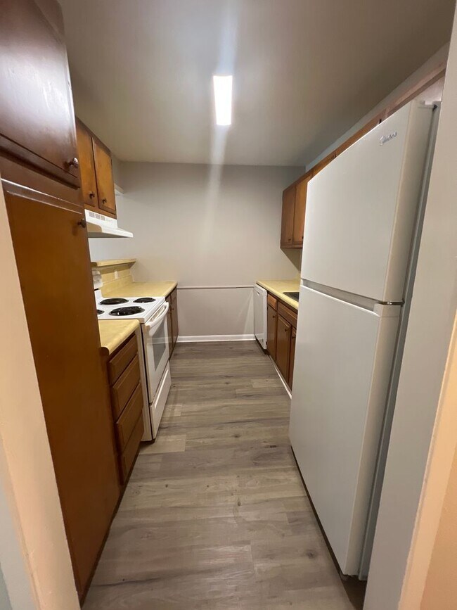 Photo - Newly Renovated 2B\1B Apartment Available in Lake Charles