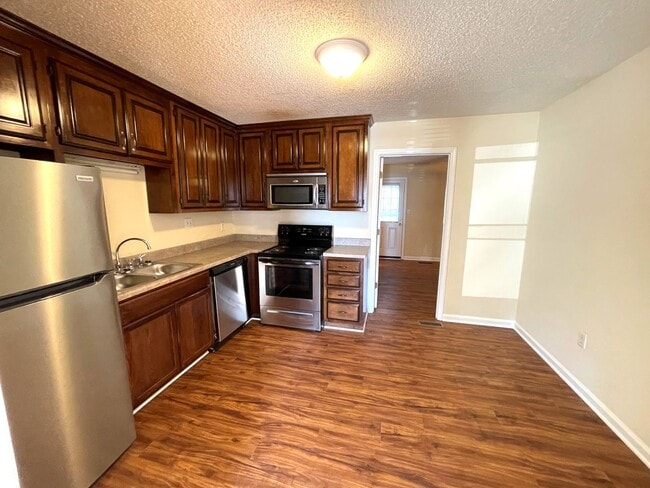 Photo - 1022 Cherry Hills Ct Unit B