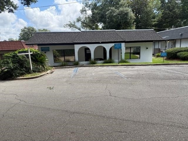 Photo - 1706 Riggins Rd