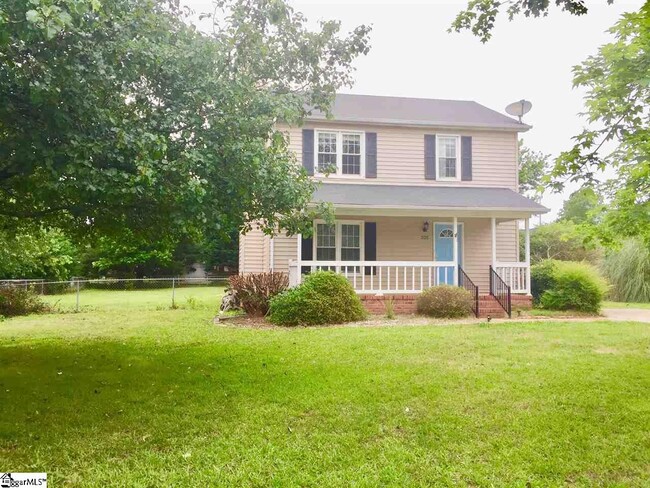 Photo - 305 Laurel Tree Ln House