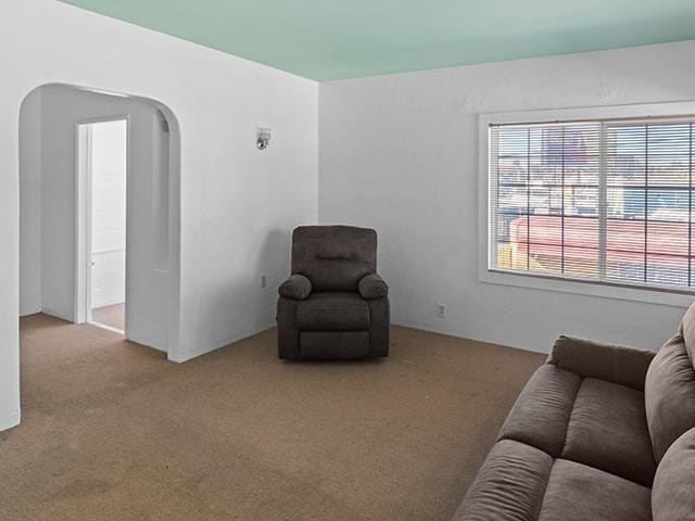 Photo - 2466 Seminary Ave