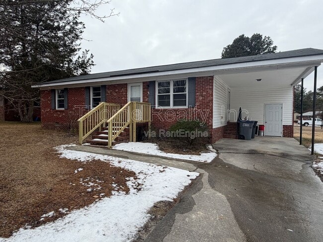 Building Photo - 100 Cane Dr