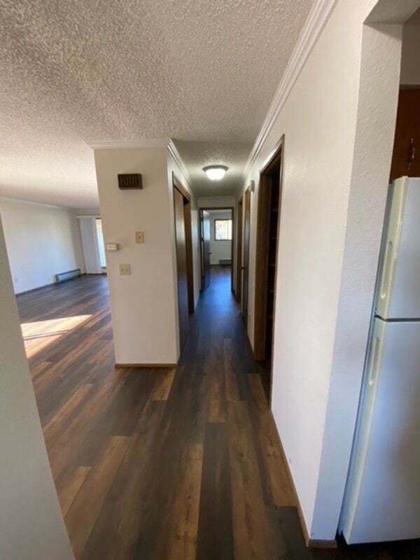 Photo - 401 La Villa Drive