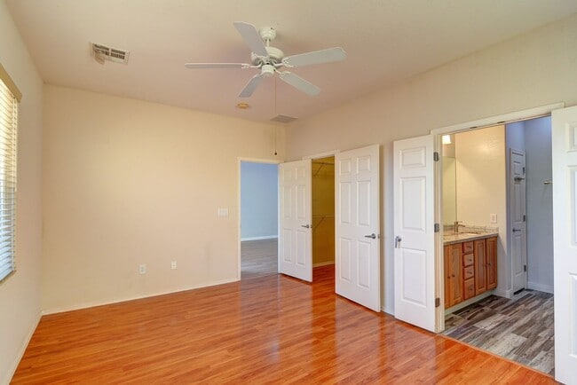 2339 Tranquil Moon St