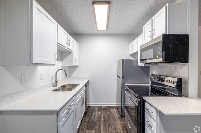 Photo - Stoney Trace