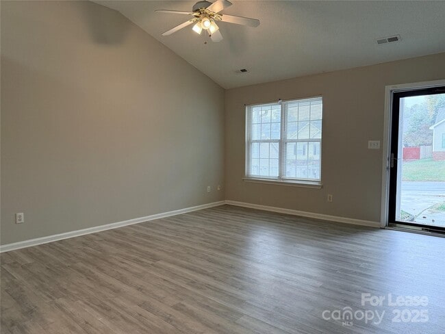 Photo - 4140 Rosy Mound Ln