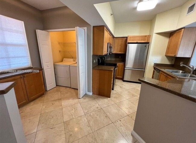 Photo - 3255 NE 184th St Unit 12511