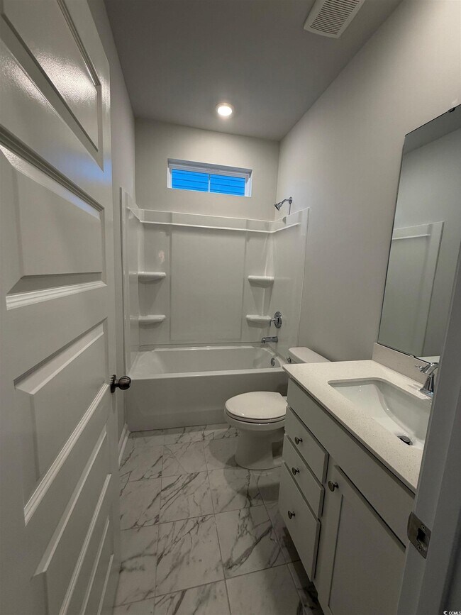 Photo - 699 Laconic Dr