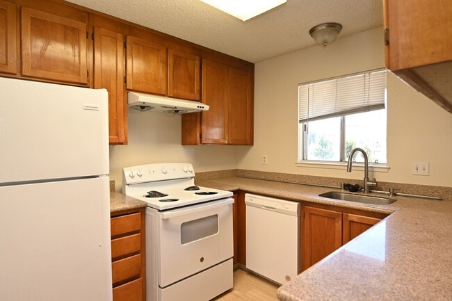 Photo - 3850 Meeks Terrace