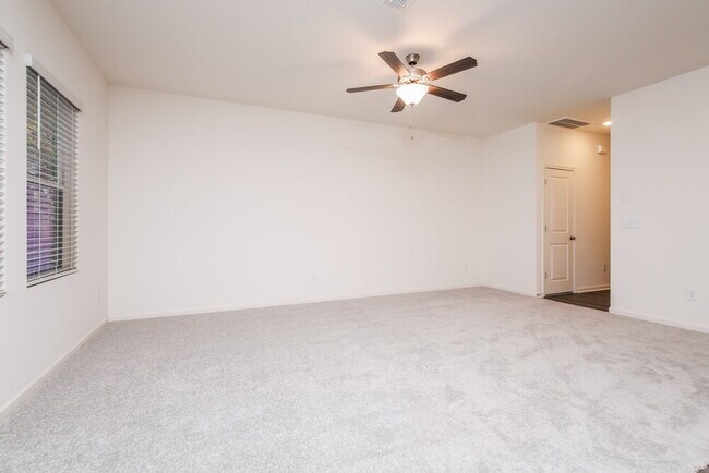 Photo - 769 Shepard Rock Dr