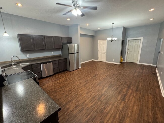 Photo - 7200 Virginia Ave Unit 7200 Virginia Ave