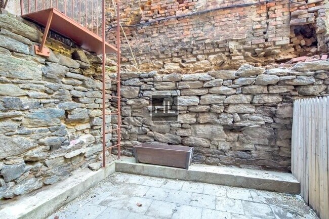 Photo - AVE. B Unidad 4A