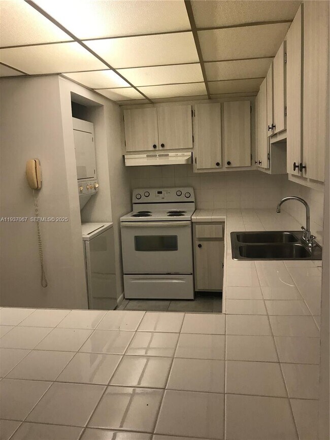 Photo - 10000 NW 80th Ct Unit 1226