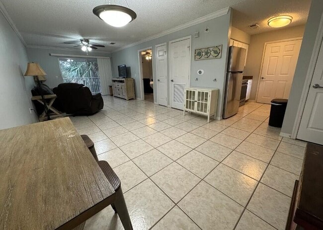 Photo - 4276 Calinda Ln Apartamento Unidad 132