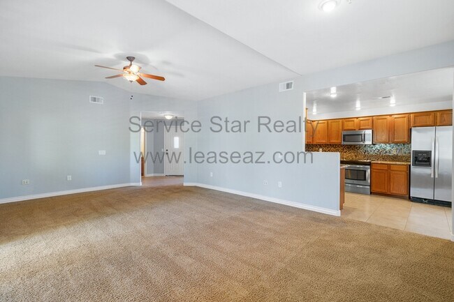 Photo - 16801 N 94th St Unidad Apt 2042