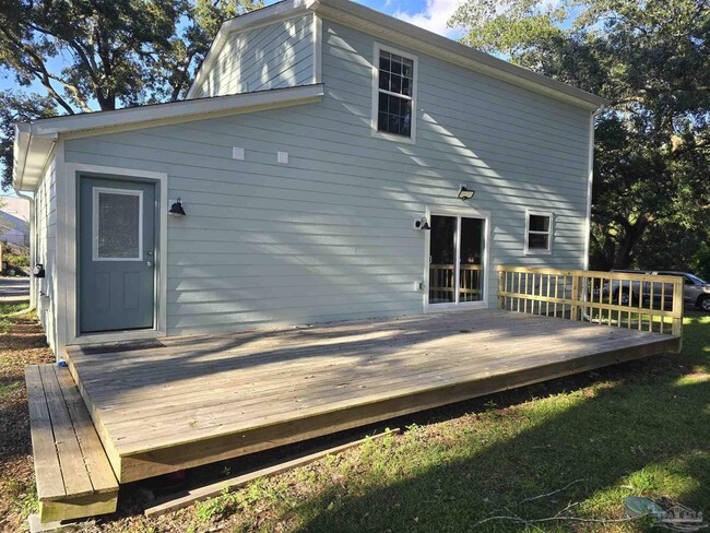 1511 Magaha Ln