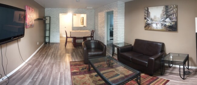 Photo - 4340 Owens St Unit #A