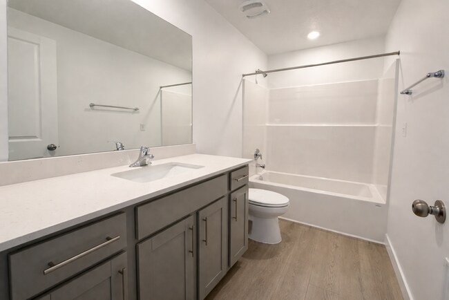 Photo - 1642 Blue Flax Dr