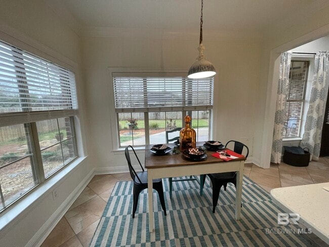 Photo - 113 Petz Ave