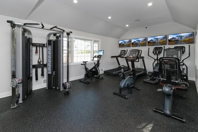 Photo - Morris Crossing Townhouses