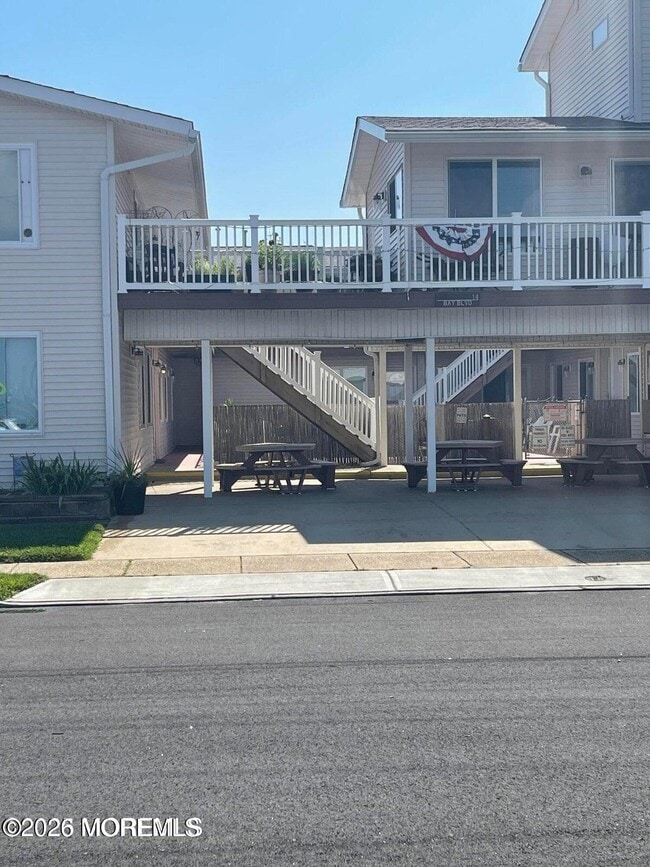 Building Photo - 14 Bay Blvd Unit 7