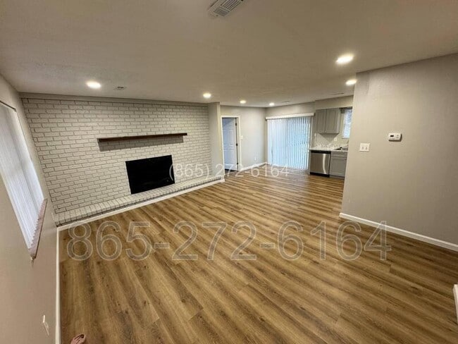 Photo - 4034 Deer Run Dr