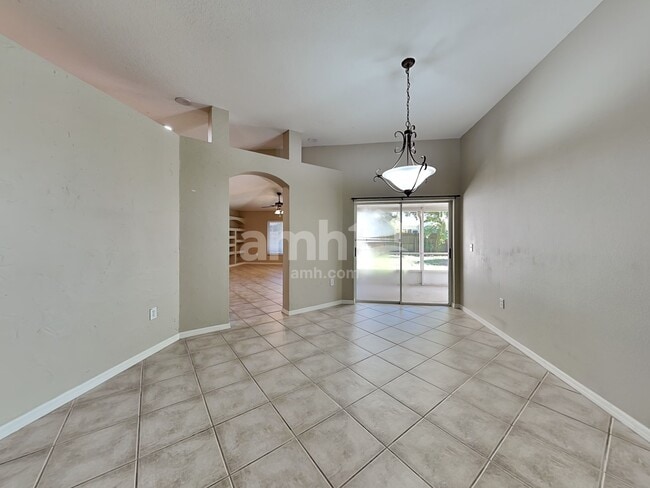Photo - 10519 Sedgebrook Dr