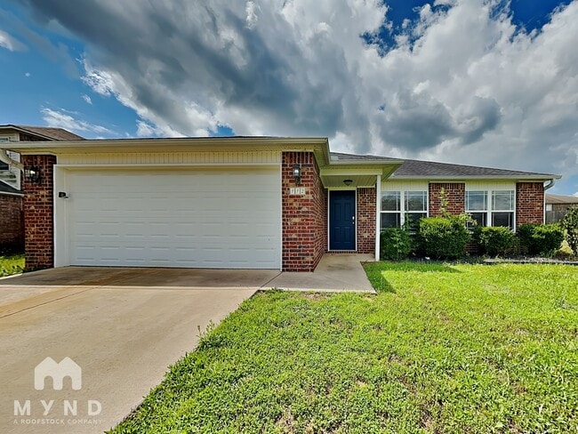 Photo - 112 Harvick Cir