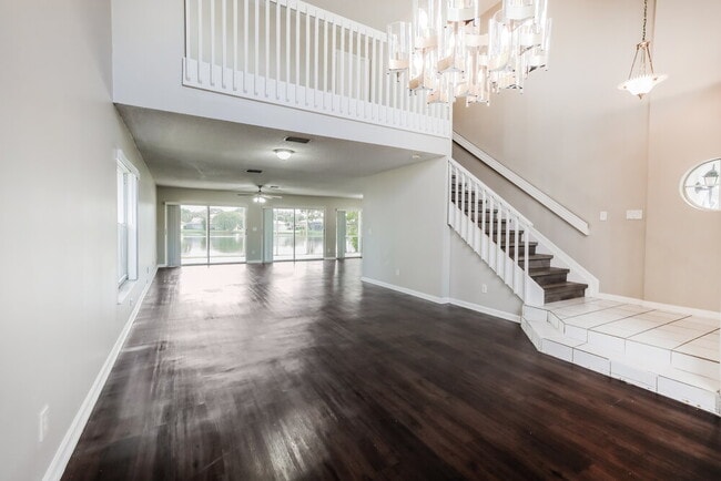5422 NW 42nd Wy