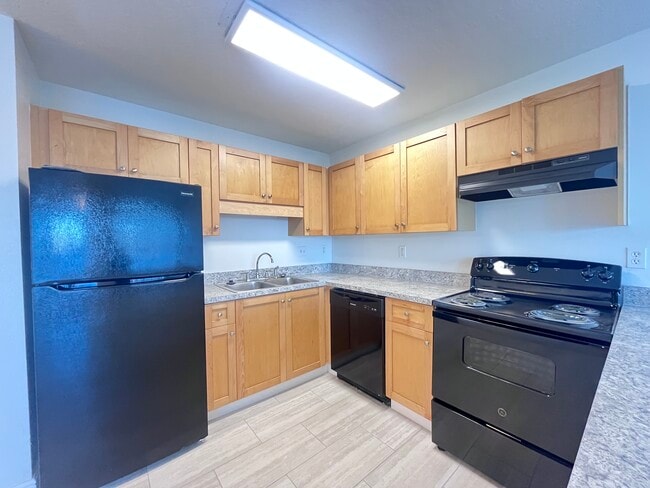 Sailpoint Bay Apartments