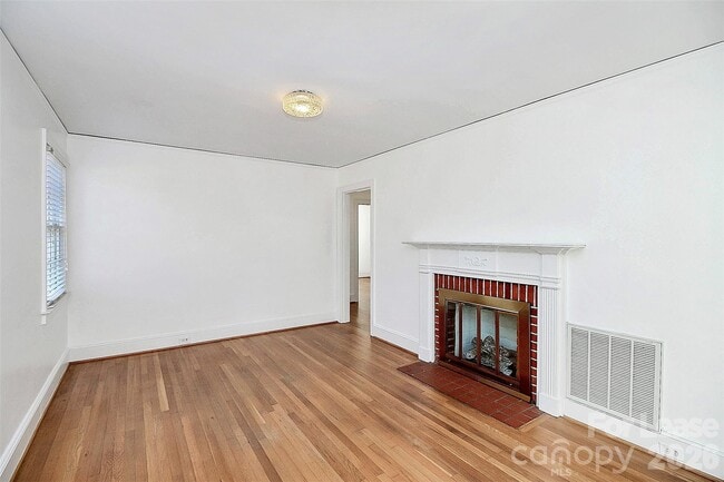 Photo - 2019 Highland St