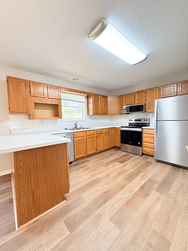 Photo - 1285-MF2-IO Unidad A